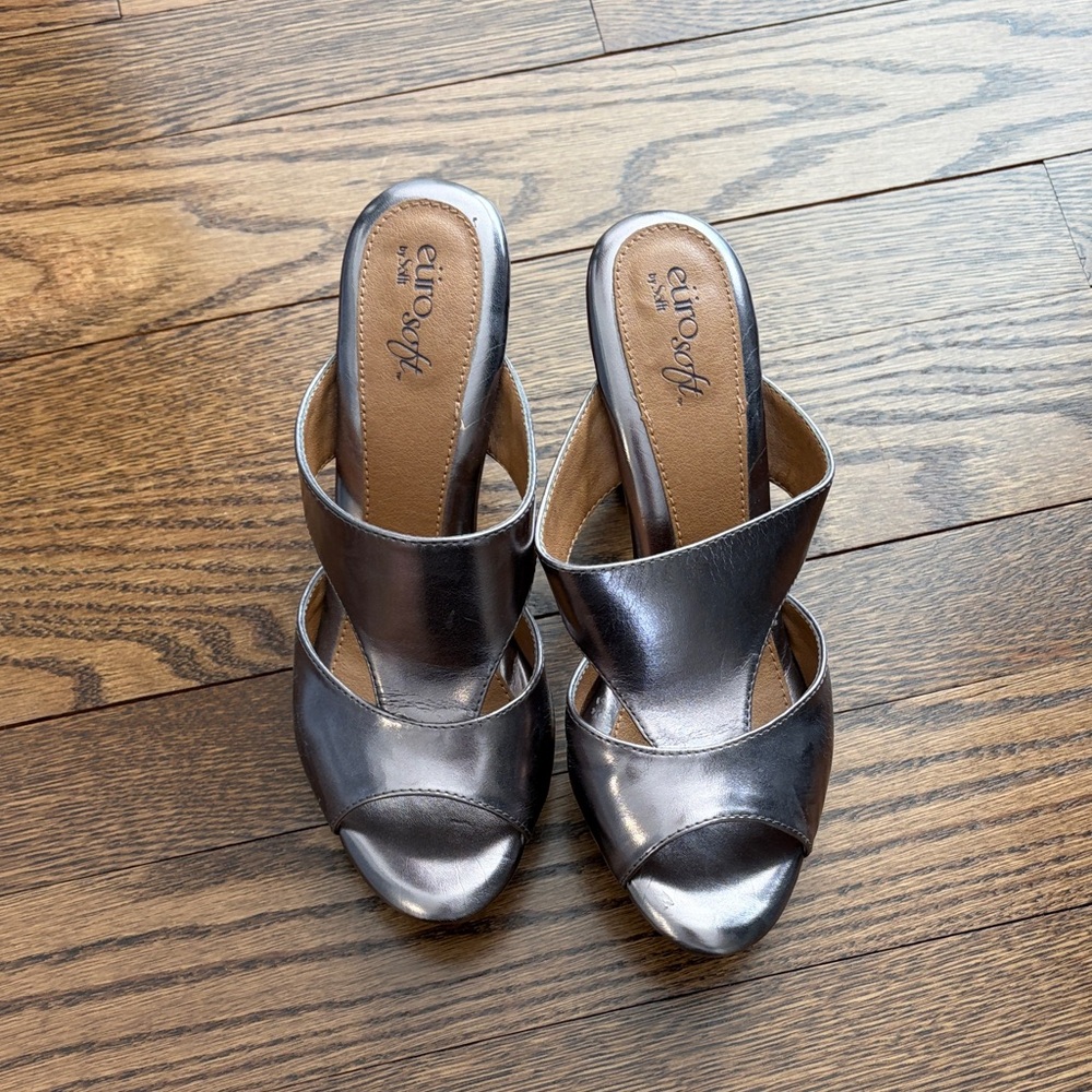 Eurosoft Women's Silver Mules
